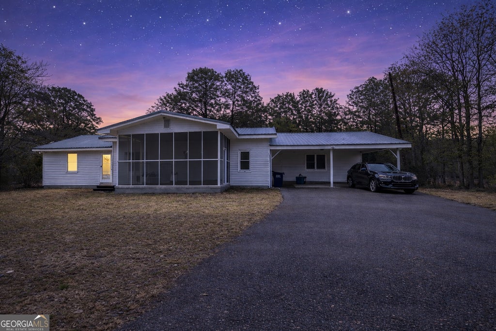 Photo of 11080 White House Parkway, Woodbury, GA 30293 (MLS # 10875744)