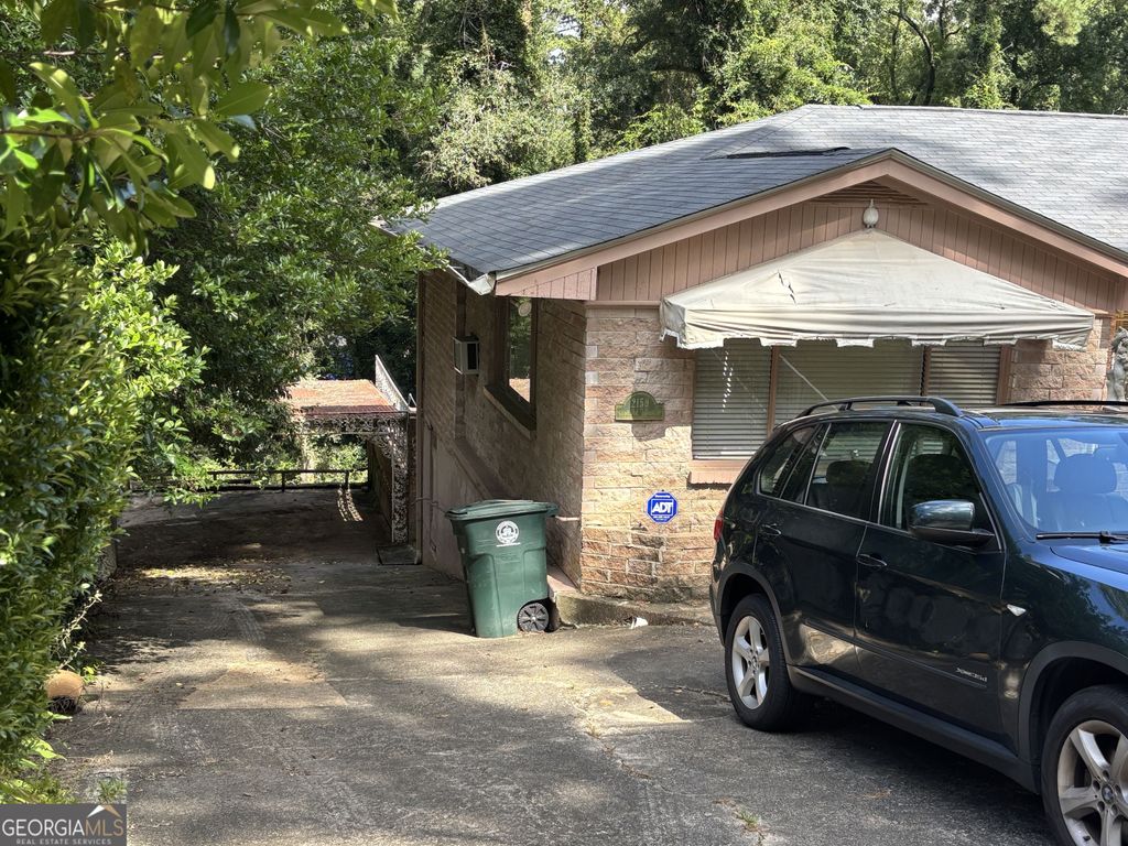 Photo of 2159 General Winship Drive, Macon, GA 31204 (MLS # 10650056)