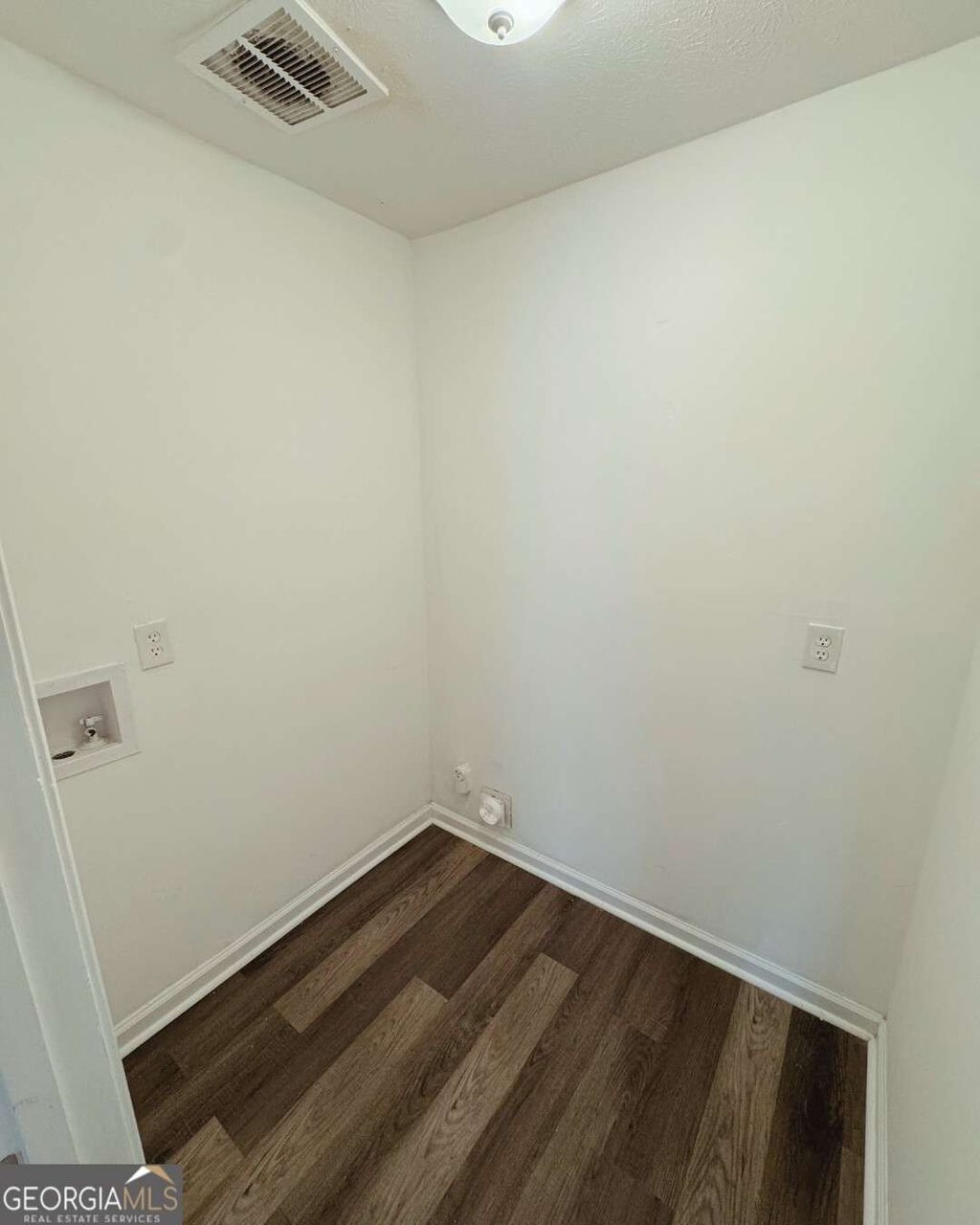 Photo of 1016 Waterside Drive SE, Conyers, GA 30013 (MLS # 10679905)