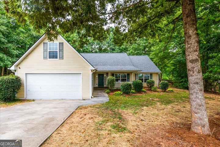 Photo 1 of 50 — 215 Highgrove DR, Covington, GA 30016