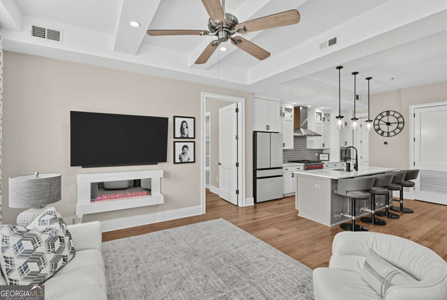 58 Canton ST 202