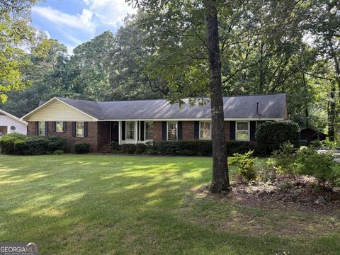 Photo of 217 Cherokee Circle, Cedartown, GA 30125 (MLS # 10684689)