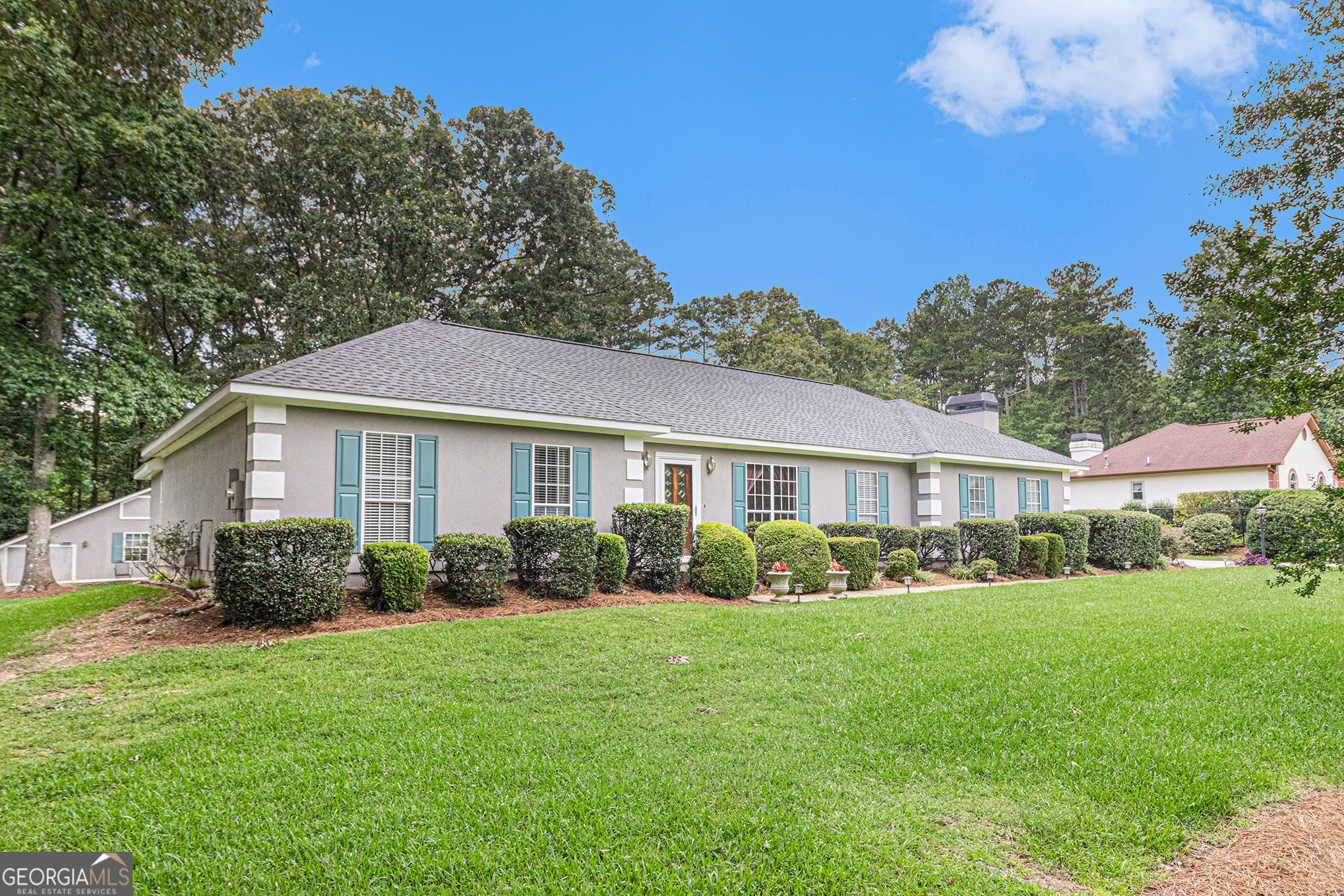 85 London LN