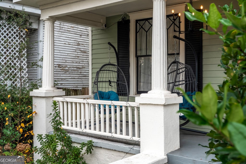 Photo of 517 E Henry Street, Savannah, GA 31401 (MLS # 10877166)