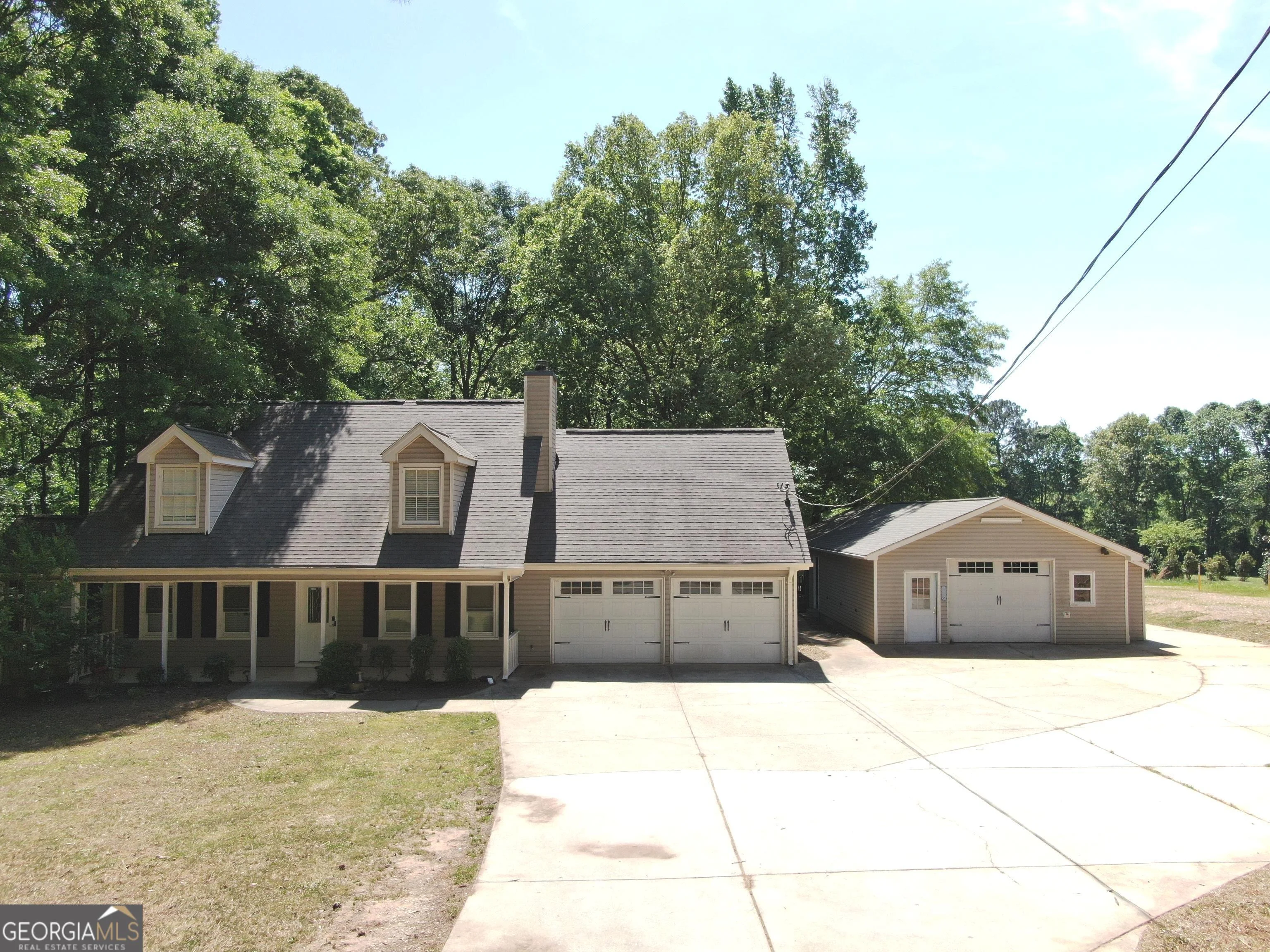 1593 Highway 82