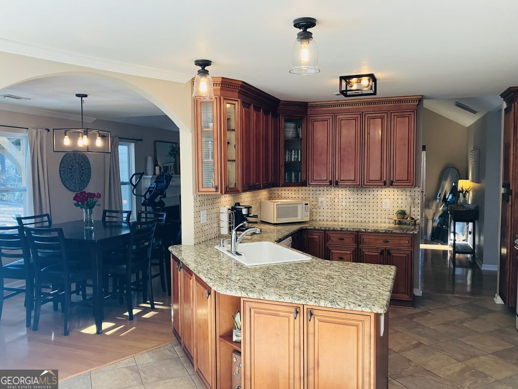 Photo of 328 vendella Circle, peachtree city, GA 30269 (MLS # 10713143)