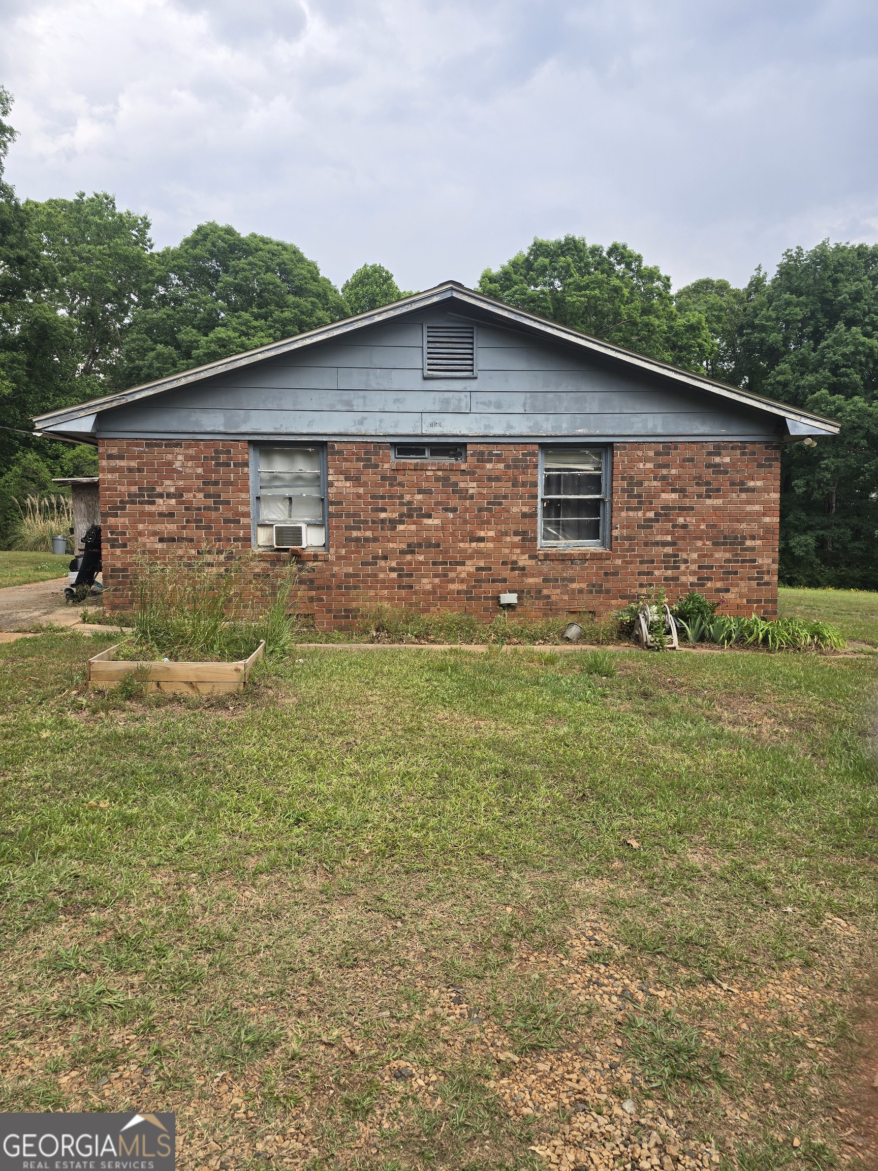 250 Brown RD