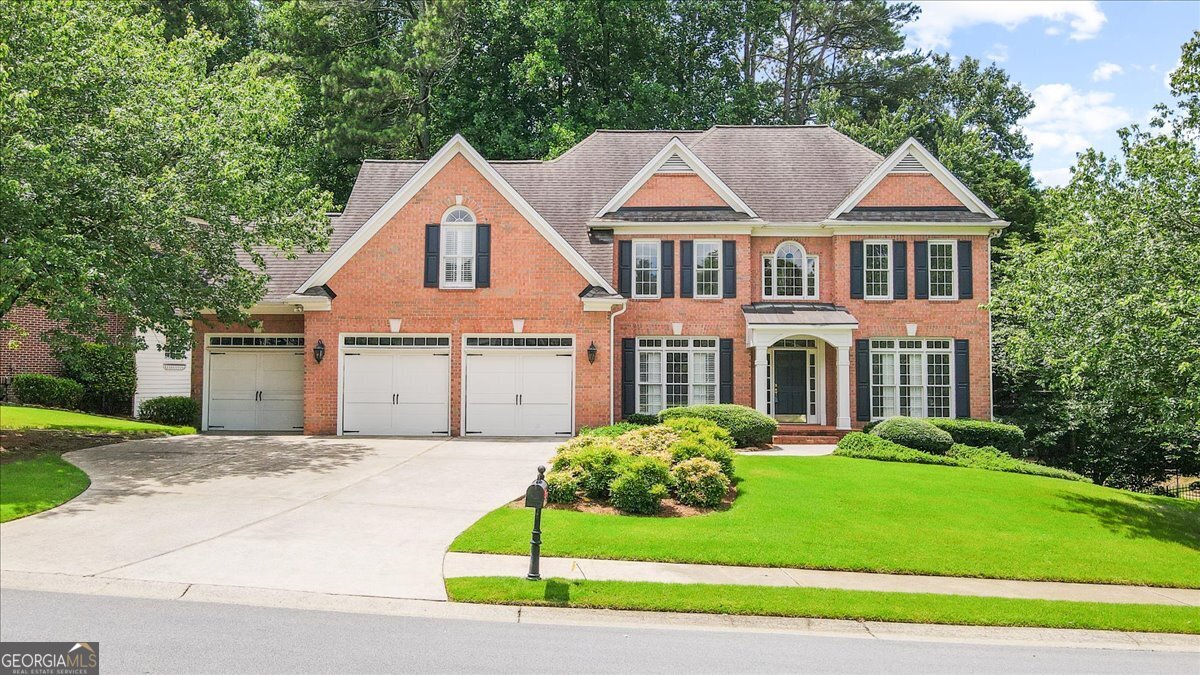 2036 Kinsmon DR