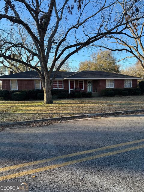 A home in Claxton