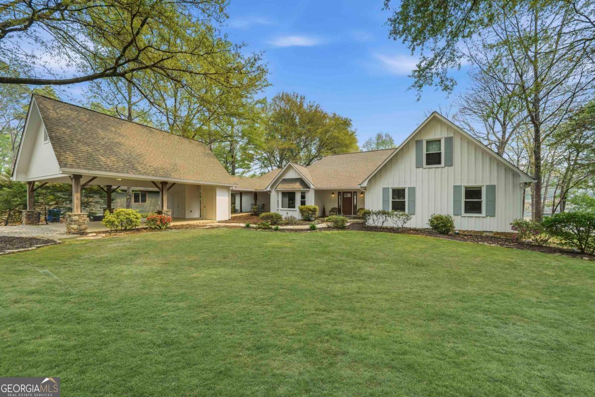 123 Lullwater LN 123 LULLWATER LANE