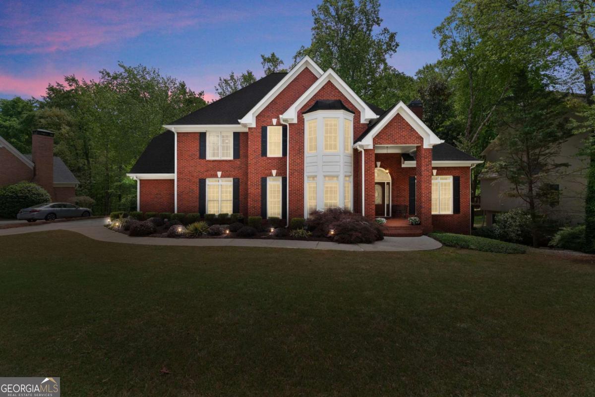 1202 Chadwick Lake DR