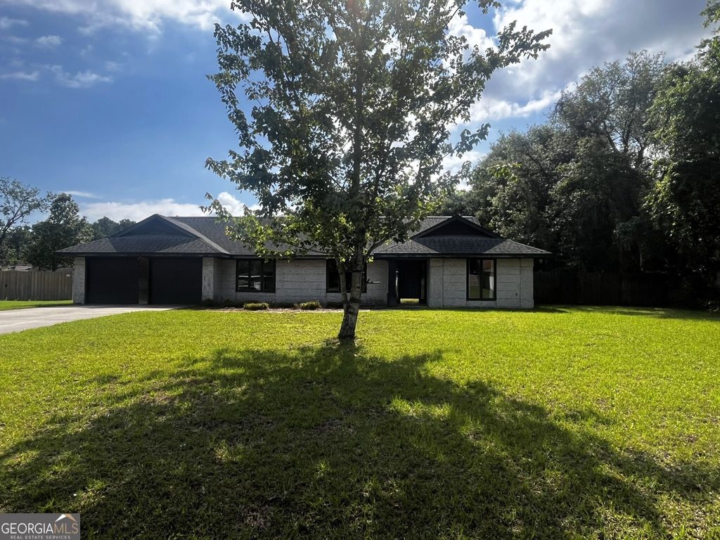 Photo of 95 Quail Run, Saint Marys, GA 31558 (MLS # 10766361)