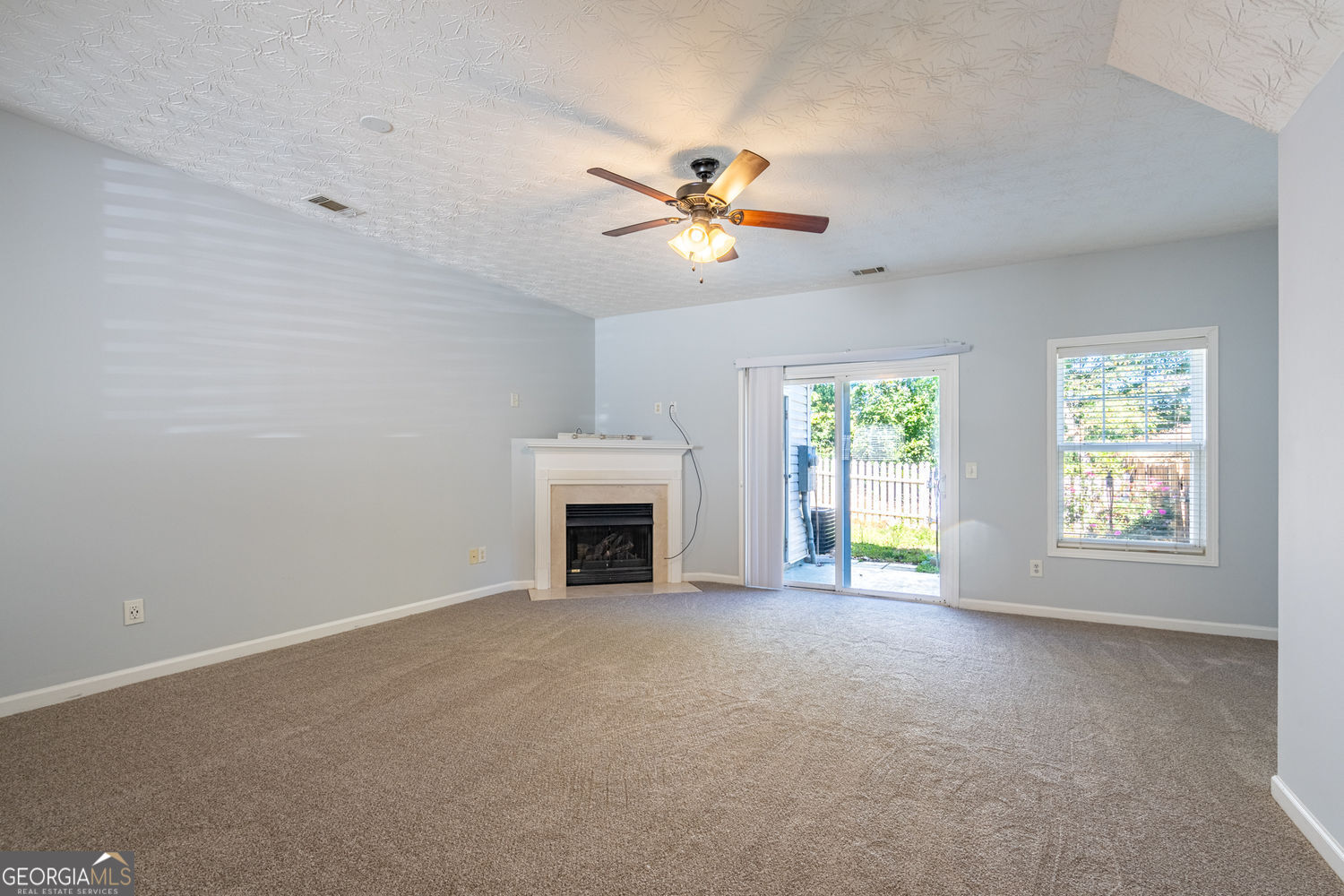 MAPLE STREET TOWNHOMES - Residential
