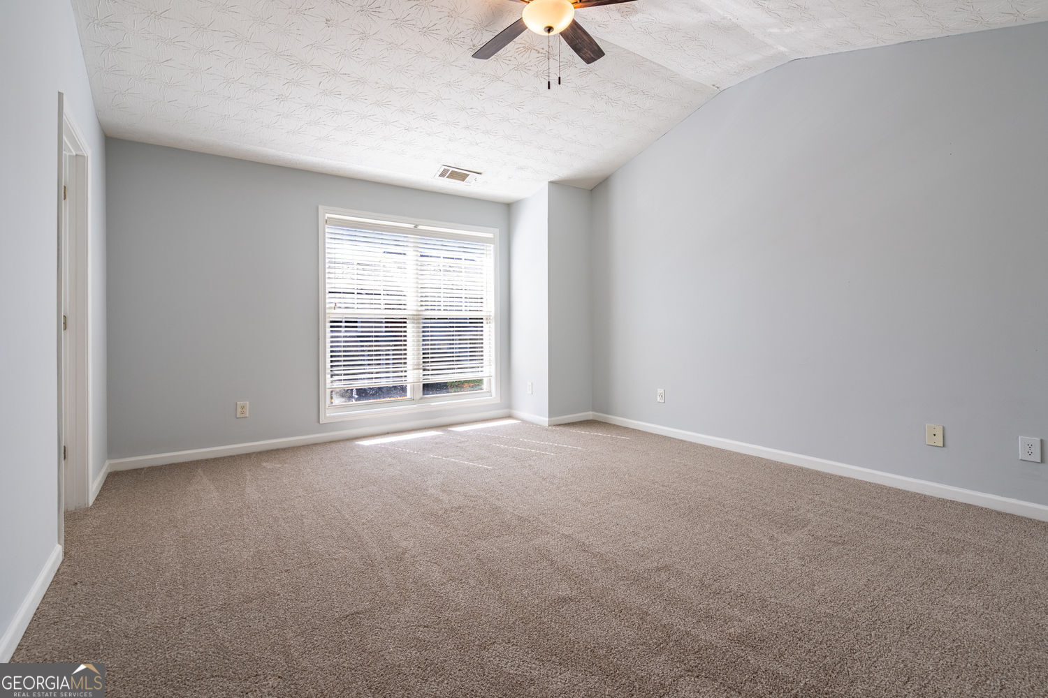 MAPLE STREET TOWNHOMES - Residential