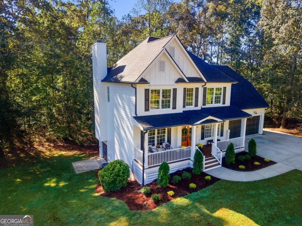 Photo of 307 Oakwind Way Drive, Canton, GA 30114 (MLS # 10870517)