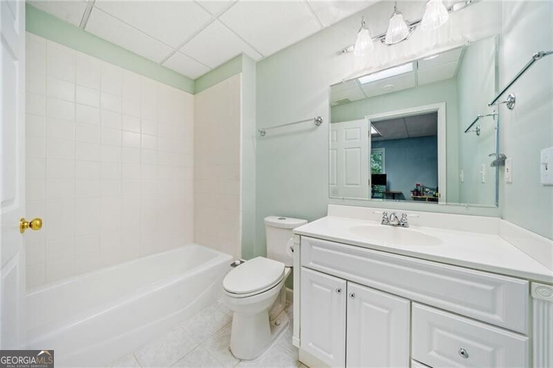 Sugar Hill, Georgia 30518, United States, 6 Bedrooms Bedrooms, ,5 BathroomsBathrooms,Residential,Active,125319