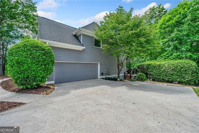 Sugar Hill, Georgia 30518, United States, 6 Bedrooms Bedrooms, ,5 BathroomsBathrooms,Residential,Active,125319