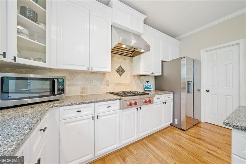 Sugar Hill, Georgia 30518, United States, 6 Bedrooms Bedrooms, ,5 BathroomsBathrooms,Residential,Active,125319