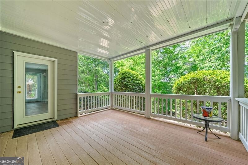 Sugar Hill, Georgia 30518, United States, 6 Bedrooms Bedrooms, ,5 BathroomsBathrooms,Residential,Active,125319