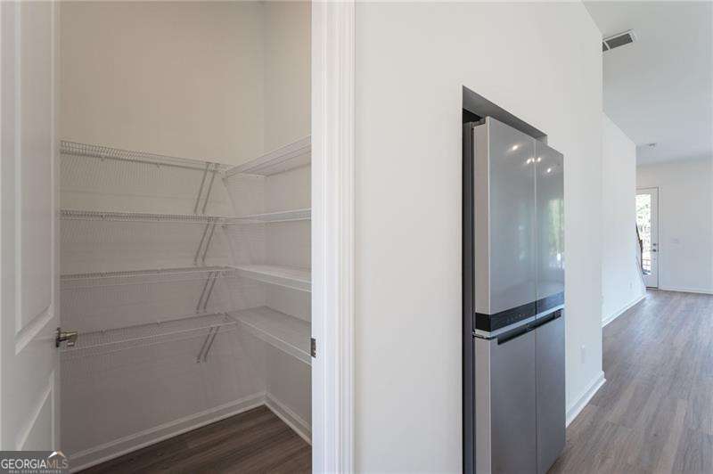 WESTOWN - Residential