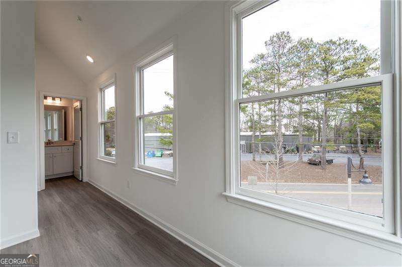 WESTOWN - Residential