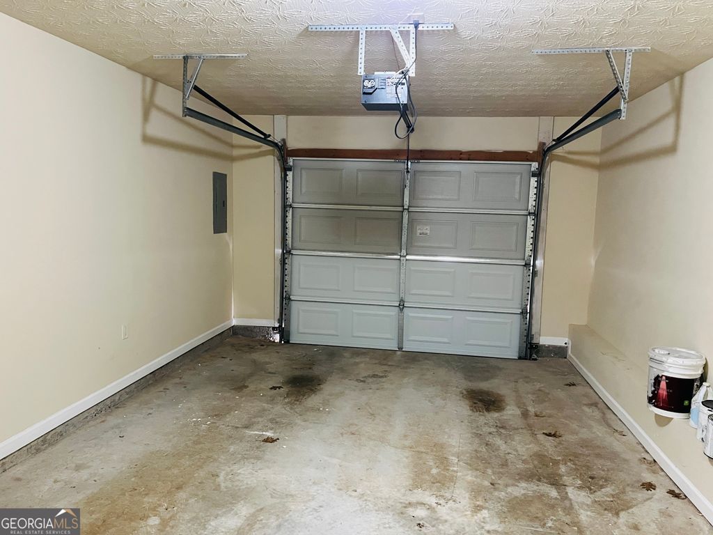 Photo of 2119 Manhattan Parkway, Decatur, GA 30035 (MLS # 10708464)