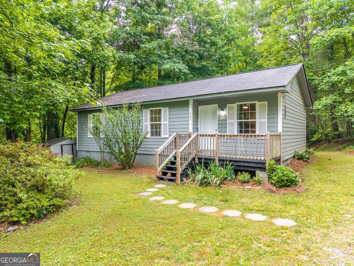 407 Westwind CIR