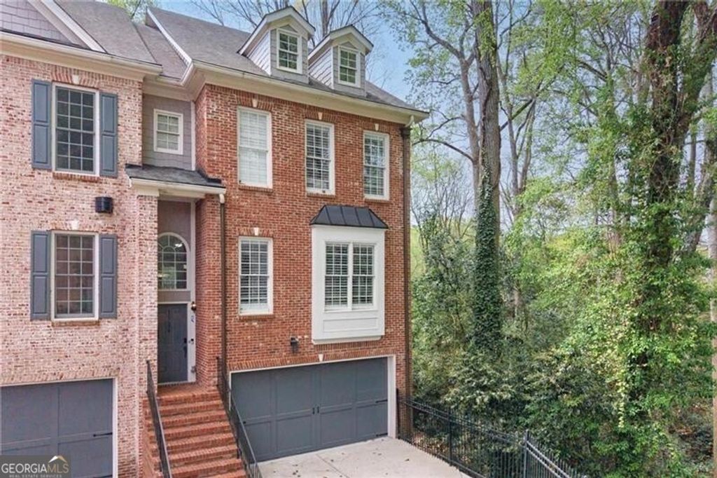 Photo of 1534 Donaldson Park Drive NE #10, Atlanta, GA 30319 (MLS # 10724510)