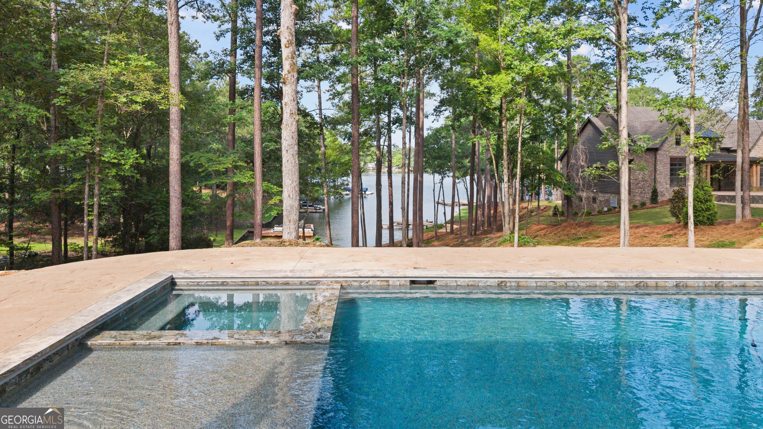 1000 Greyfield RD