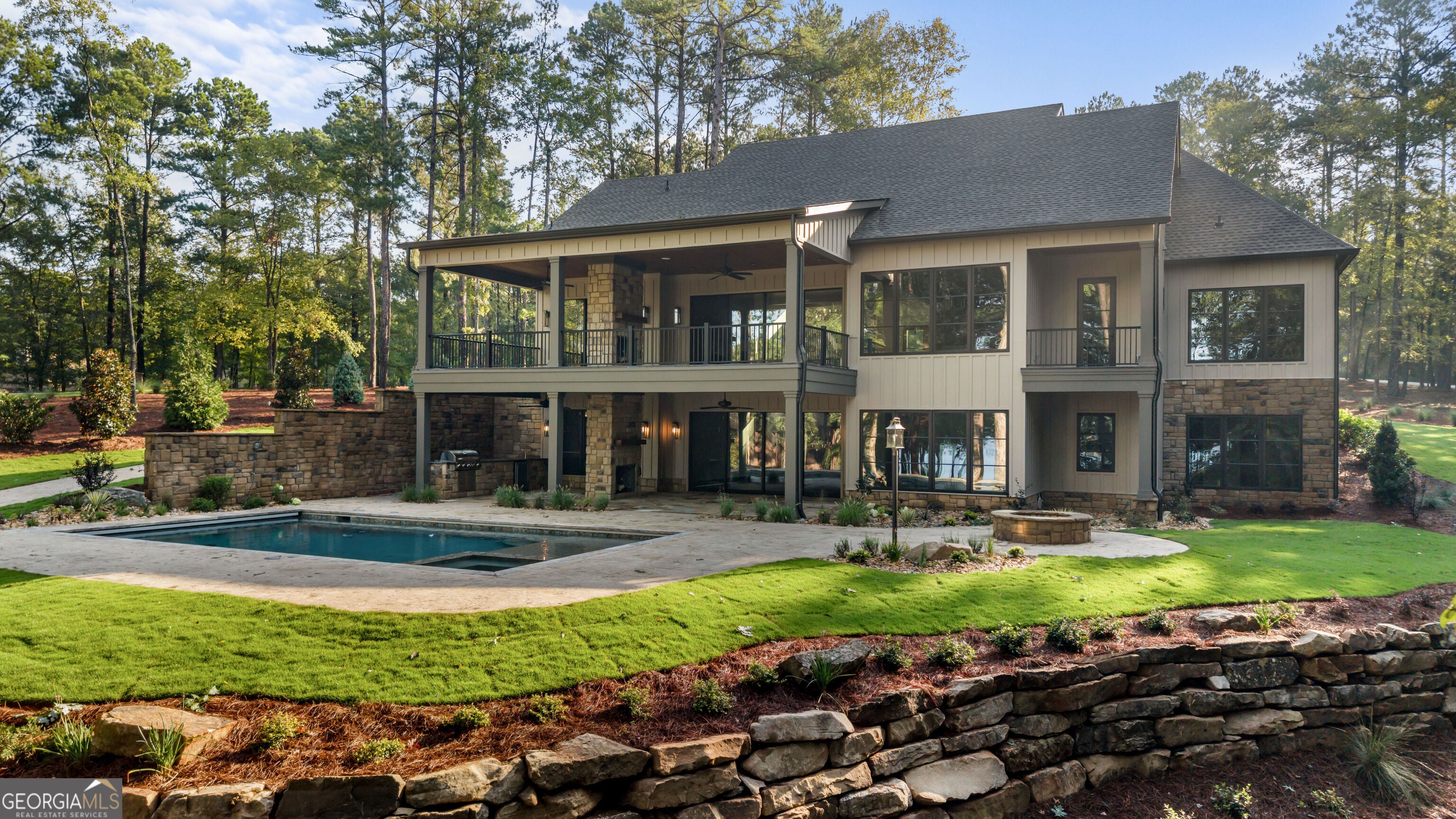 1000 Greyfield RD