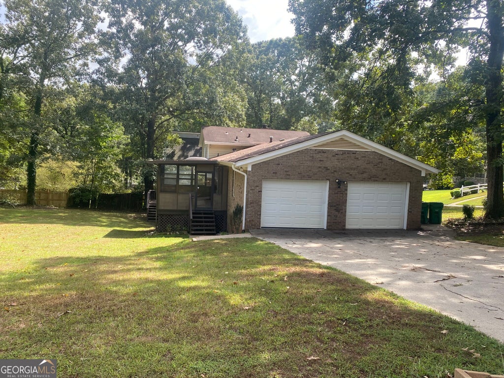 Photo of 3534 Basswood Ct, Decatur, GA 30034 (MLS # 10845231)