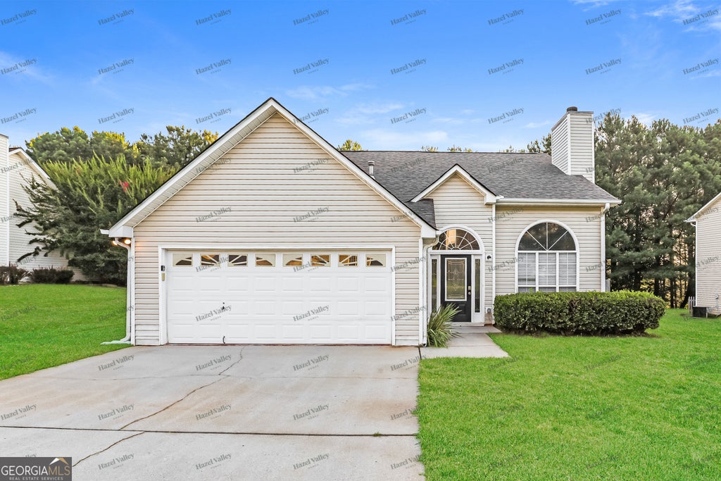 Photo of 212 Players Circle, Fayetteville, GA 30215 (MLS # 10847209)