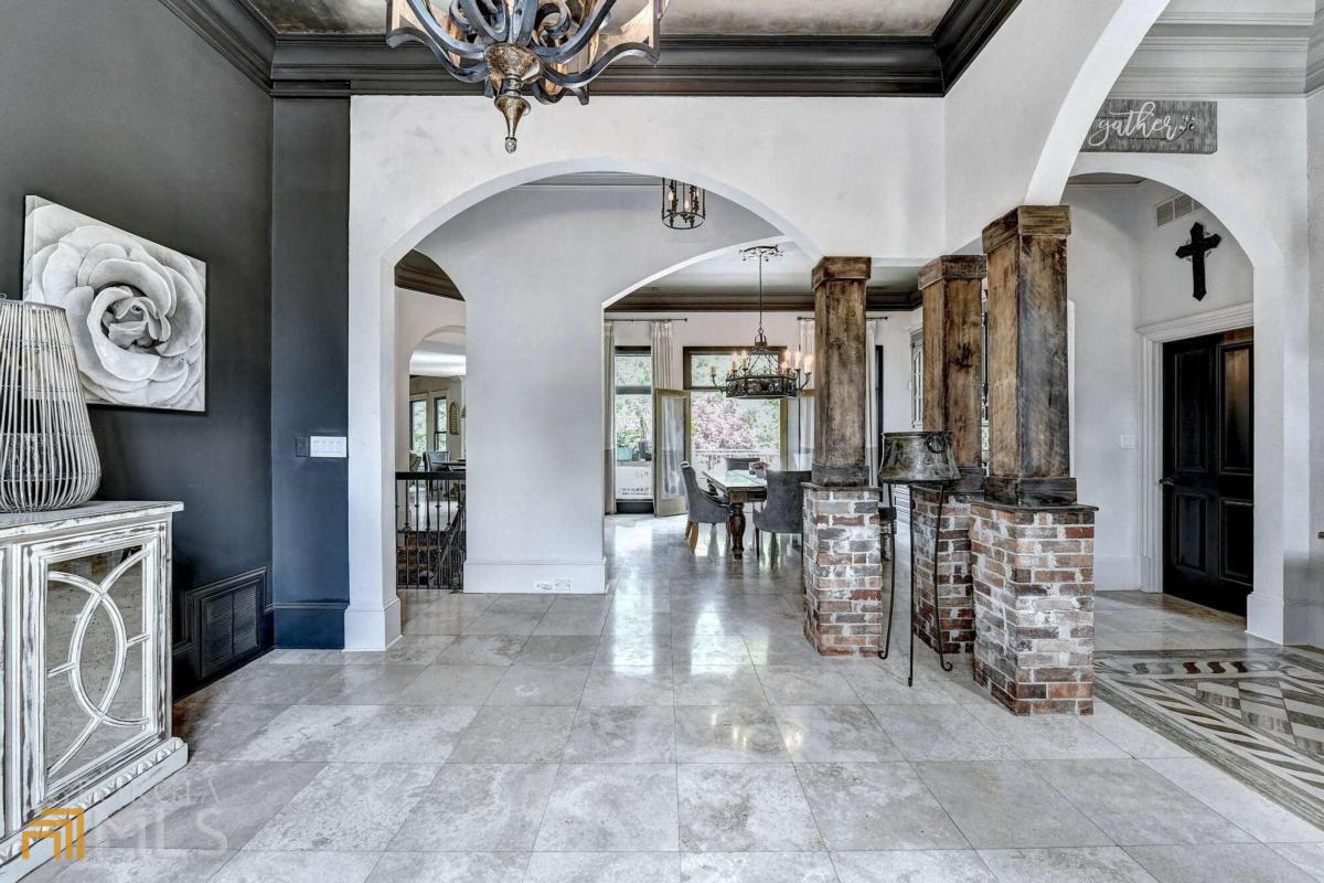 LAUREL SPRINGS - Residential