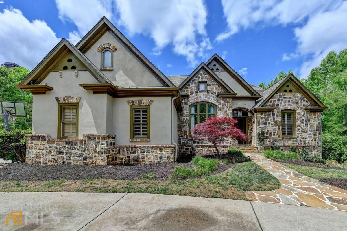 LAUREL SPRINGS - Residential