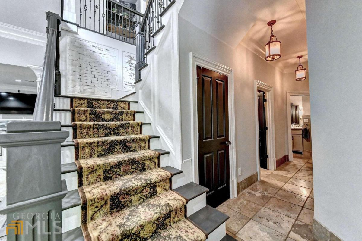 LAUREL SPRINGS - Residential