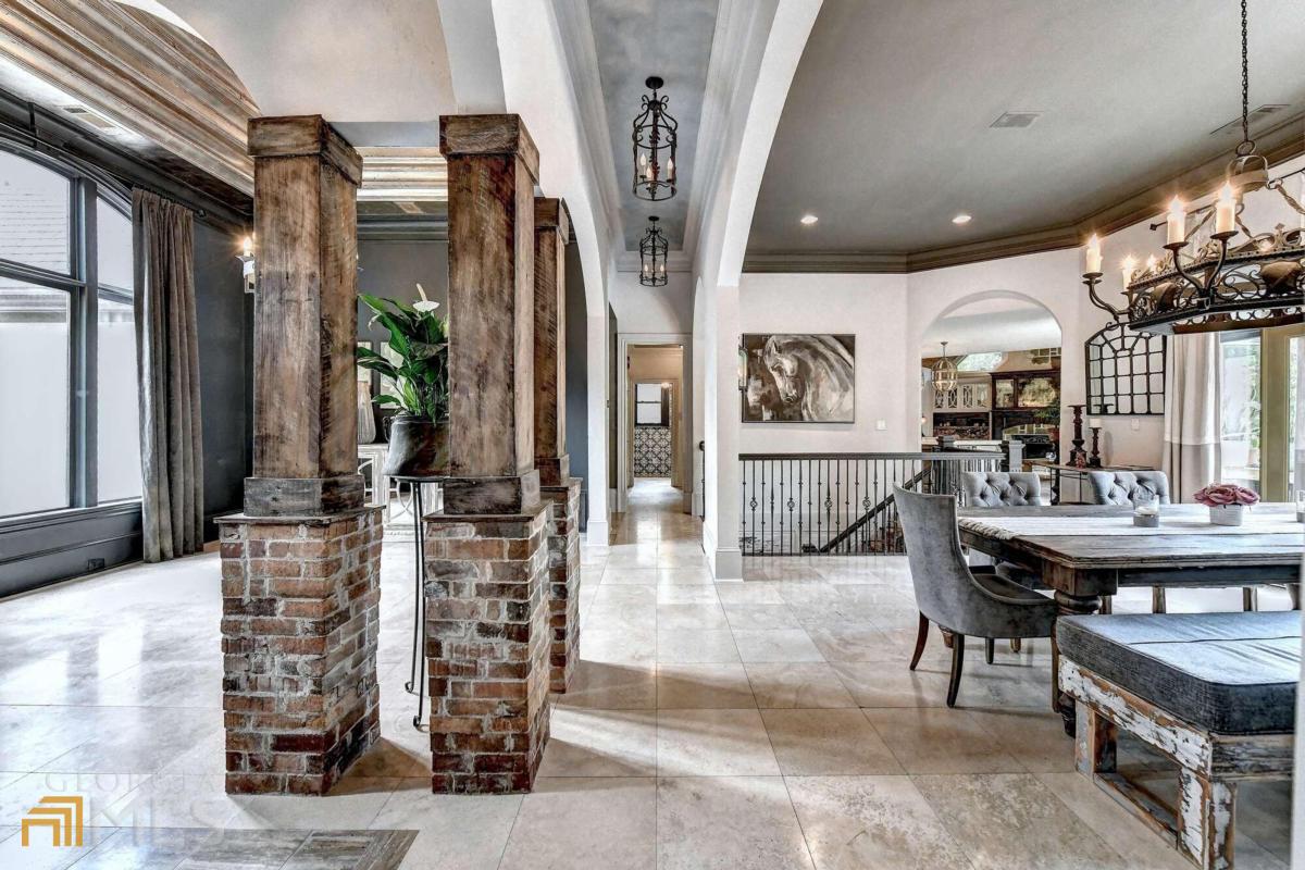 LAUREL SPRINGS - Residential