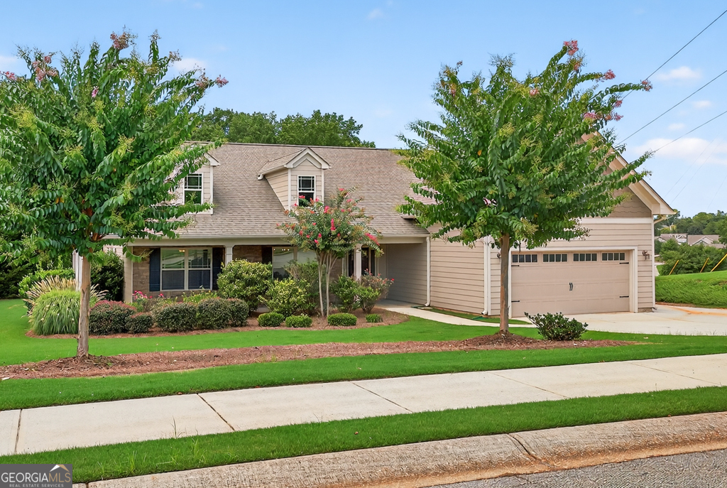 445 Katherine DR