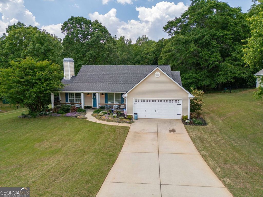 Photo of 329 Tallassee Lane, Statham, GA 30666 (MLS # 10742675)