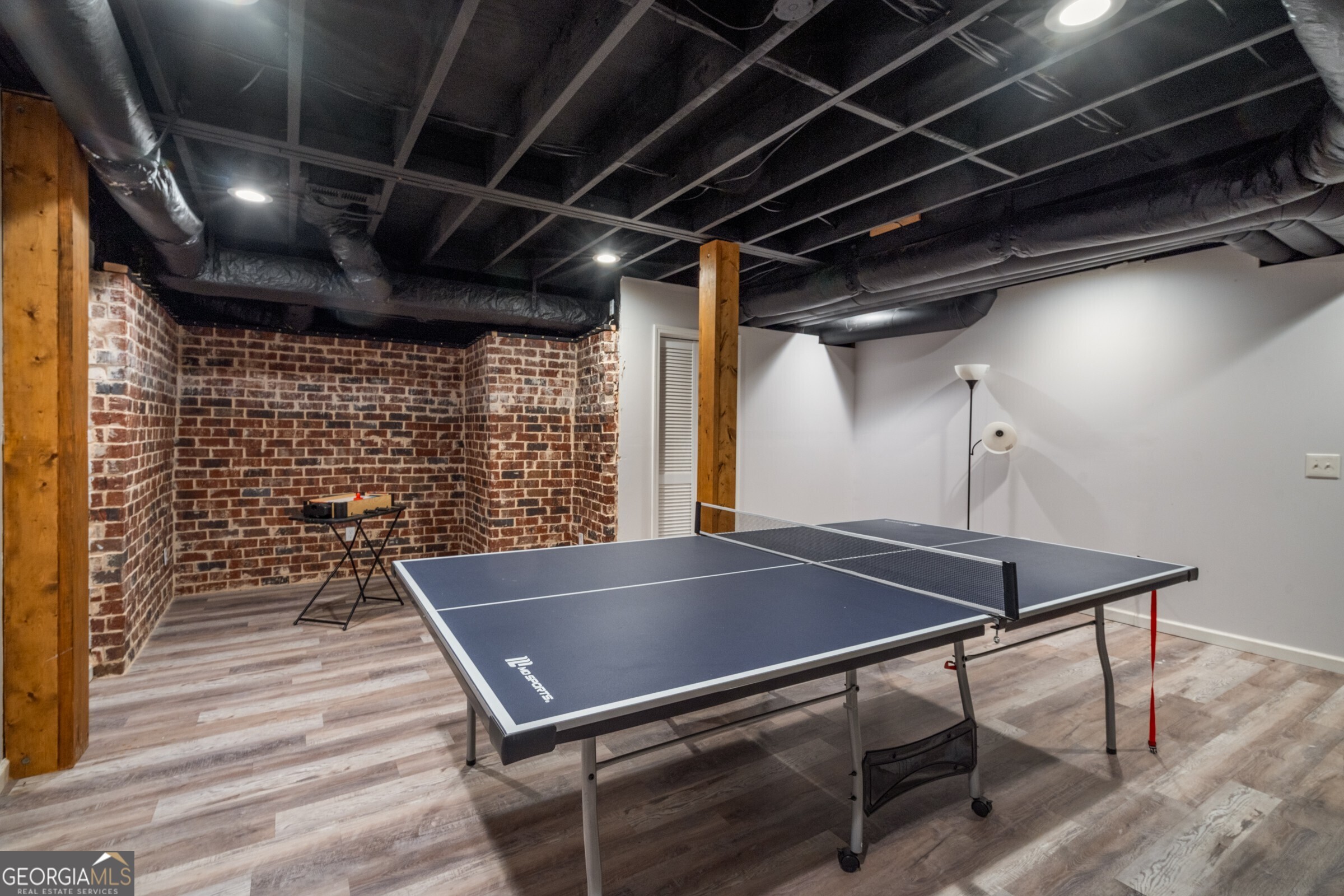 Bentwood - Residential Lease