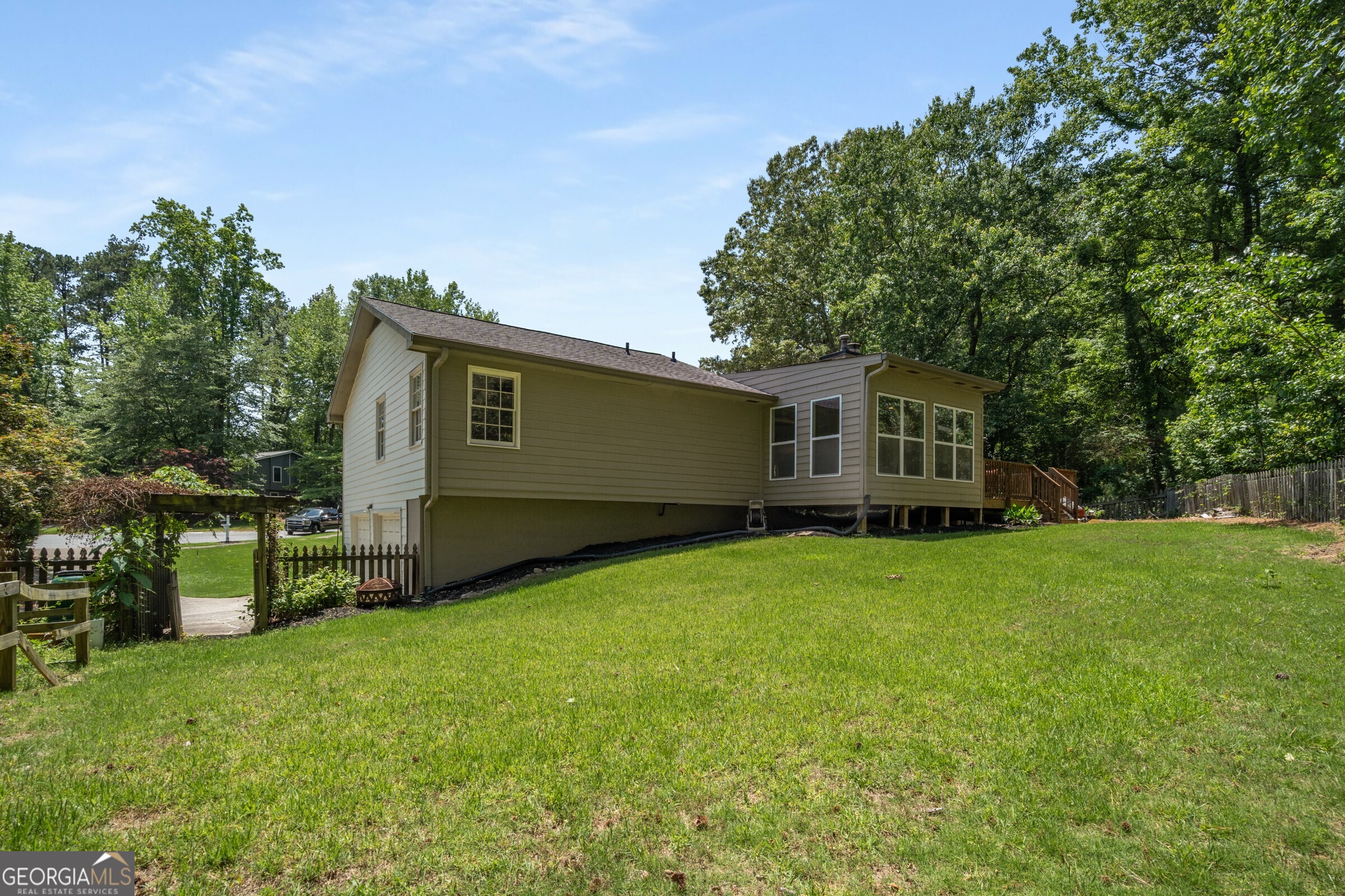 Bentwood - Residential Lease