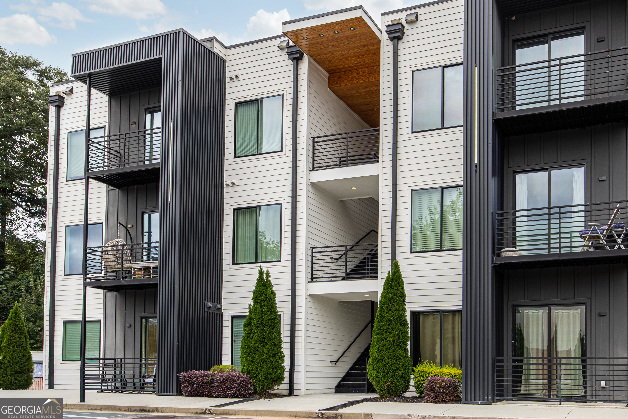 1155 Custer AVE SE 208