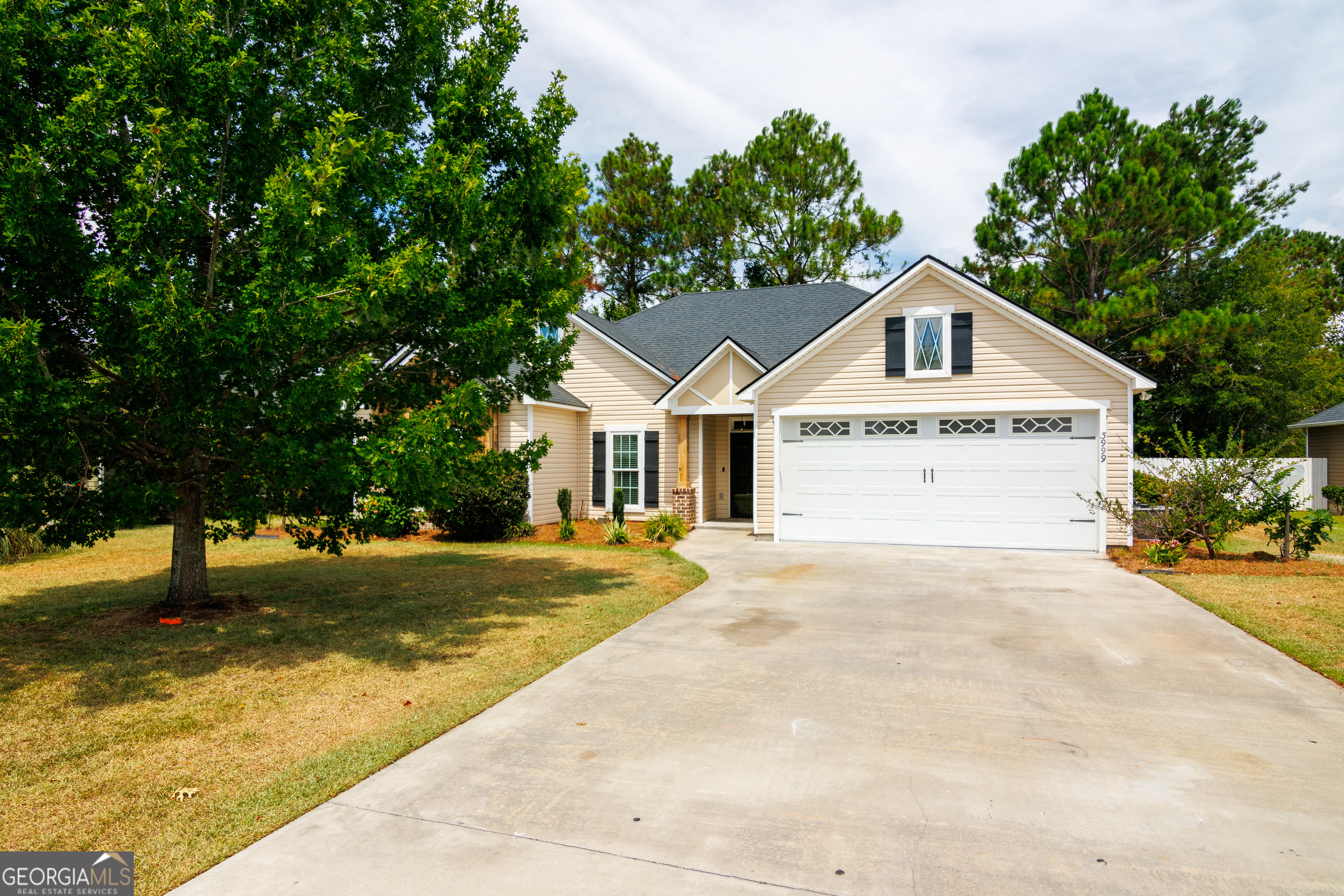 3999 Brightwell DR