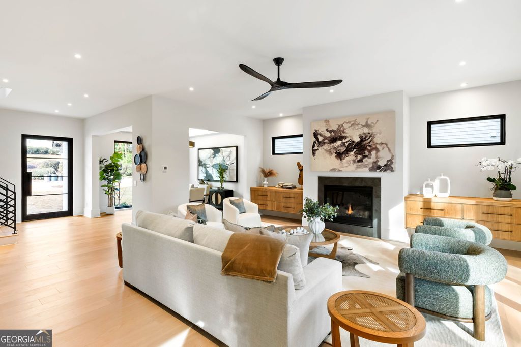 Photo of 2383 Poplar Springs Drive NE, Brookhaven, GA 30319 (MLS # 10657138)