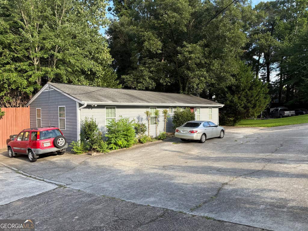 Photo of 3139 Shallowford Road, Chamblee, GA 30341 (MLS # 10828944)