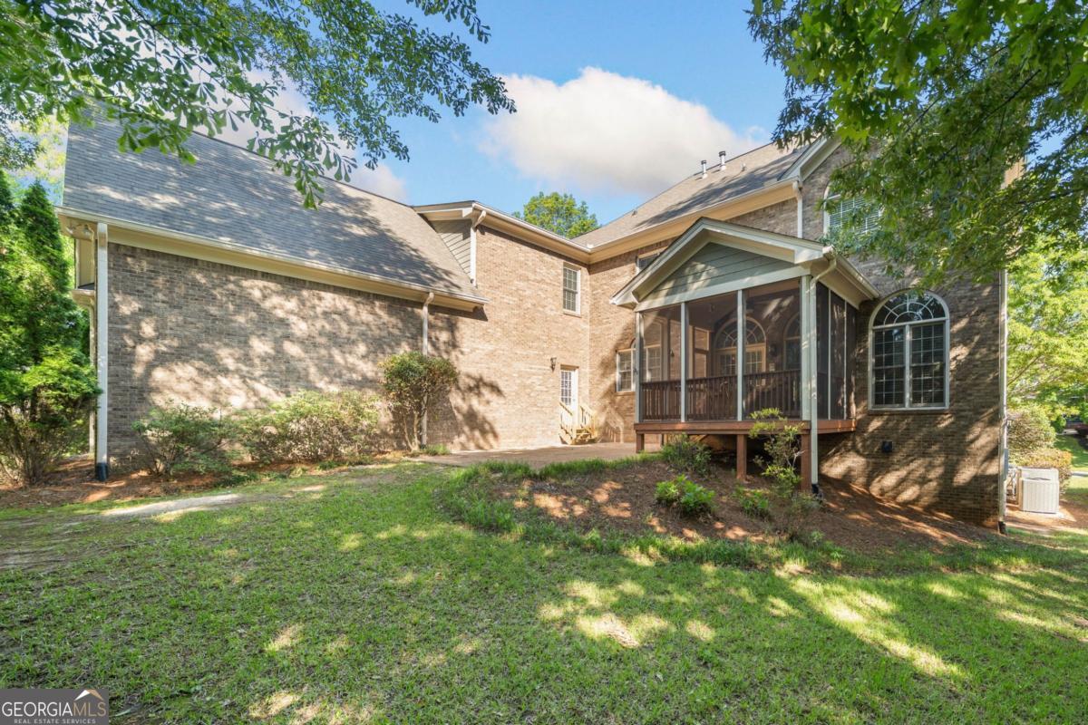 Hudson Pond - Residential