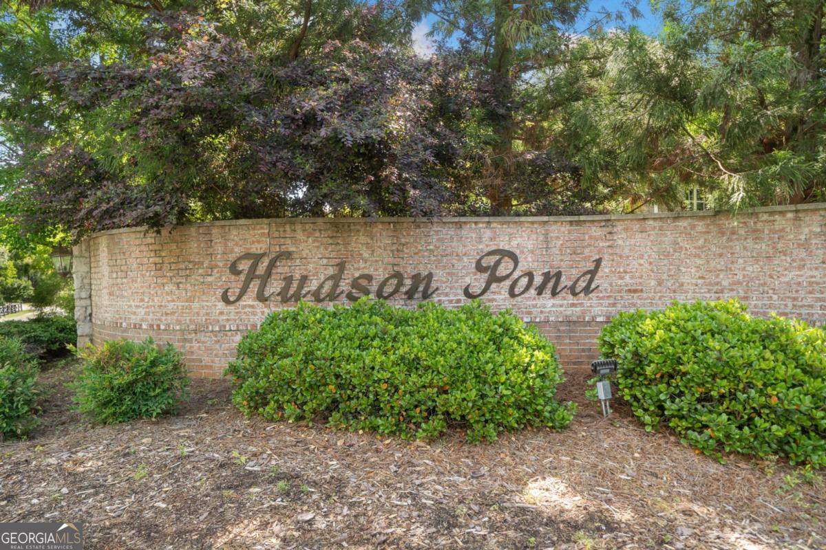 Hudson Pond - Residential