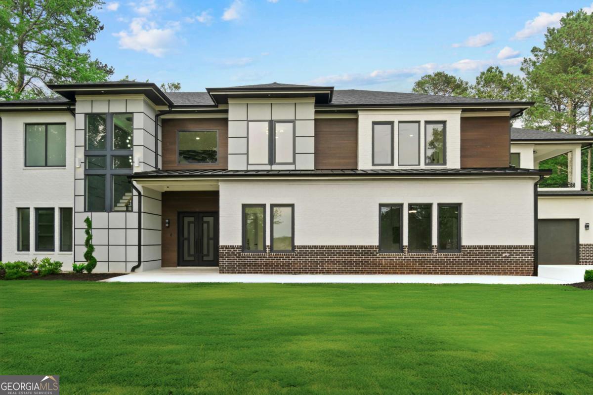 2709 Collins Hill RD