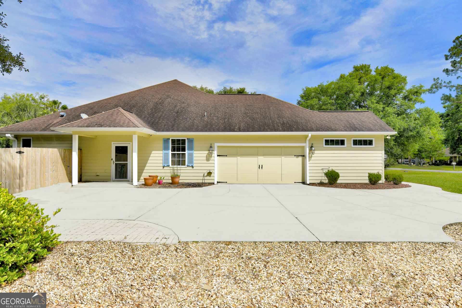 105 Crane Island CIR