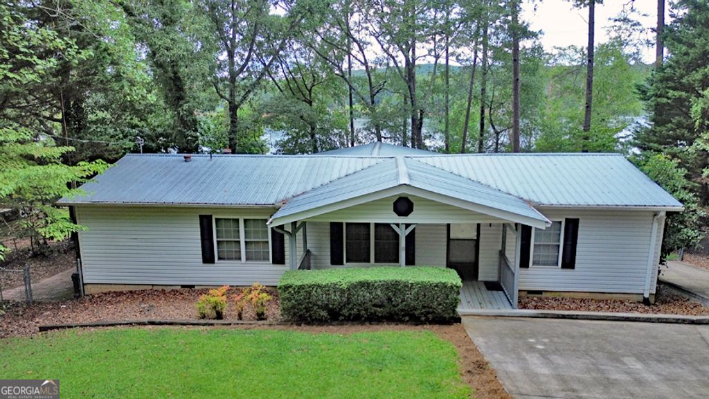 Photo of 290 Cardinal Lane, Toccoa, GA 30577 (MLS # 10701020)