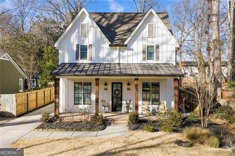 2882 Alston DR SE Atlanta GA 30317